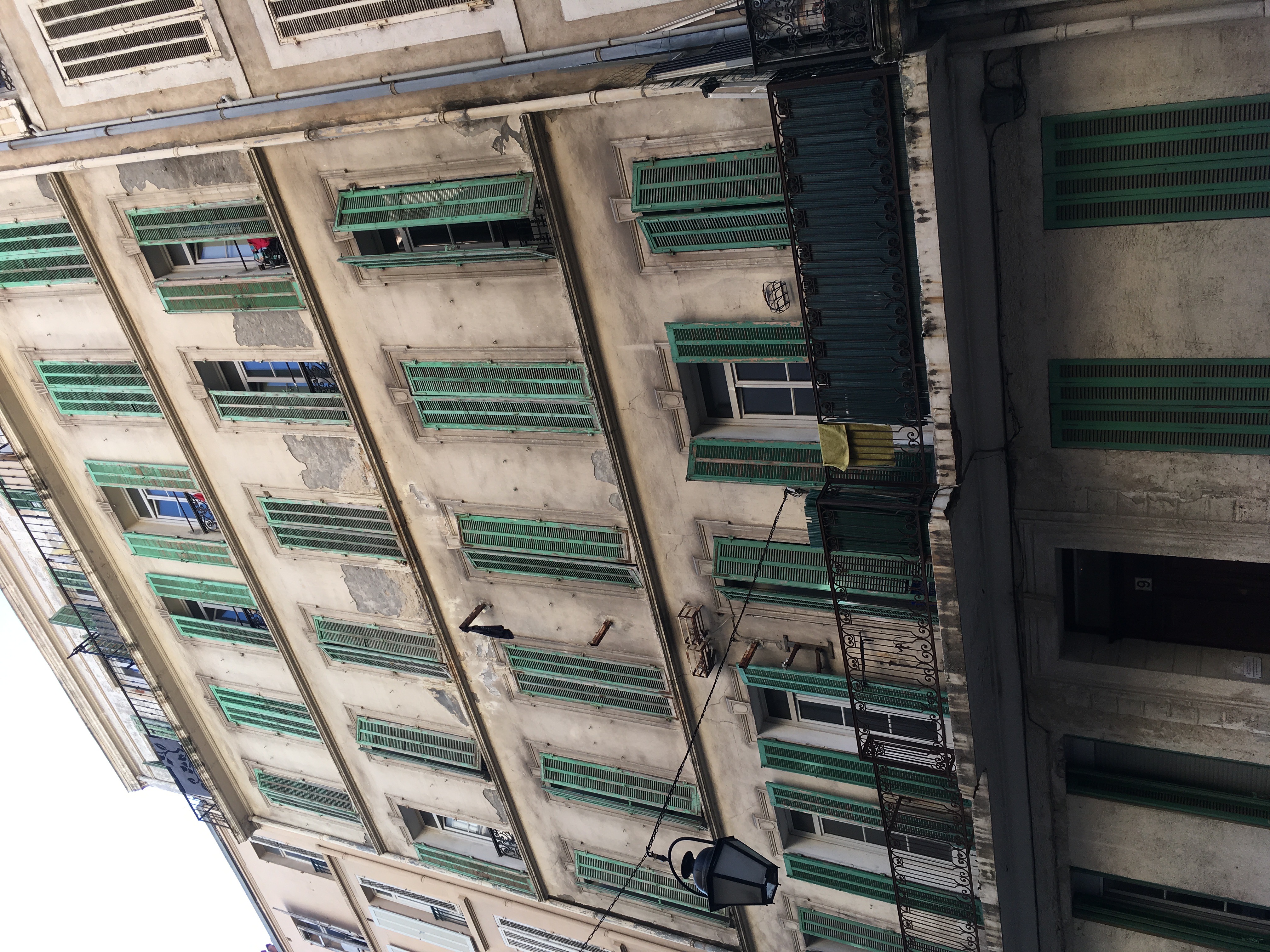 Immeuble Toulon Centre Ville à Toulon — photo 11